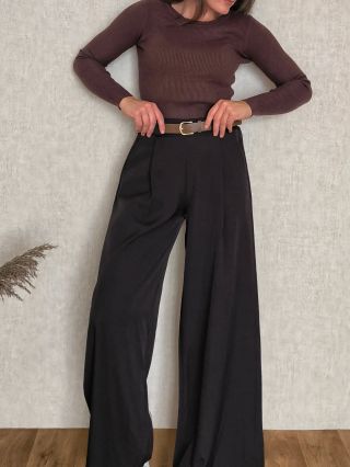 Široké kalhoty, které ti padnou vždy a všude 💃 Do práce, do města i na rande – elegantní, pohodlné a jen za 490 Kč!...